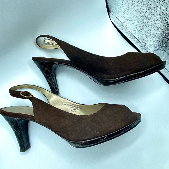 Liz Claiborne Dark Brown Slingback Croc-Embossed Heels and open toe US 9M - Picture 13 of 15